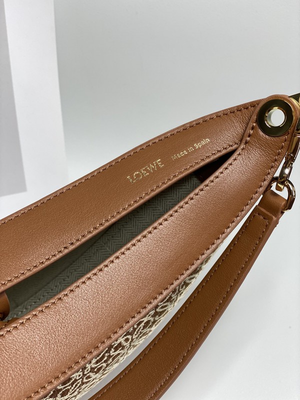 Loewe 103 5