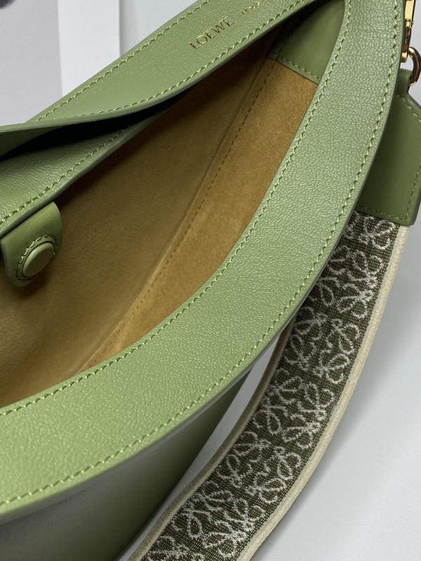 Loewe 108 5