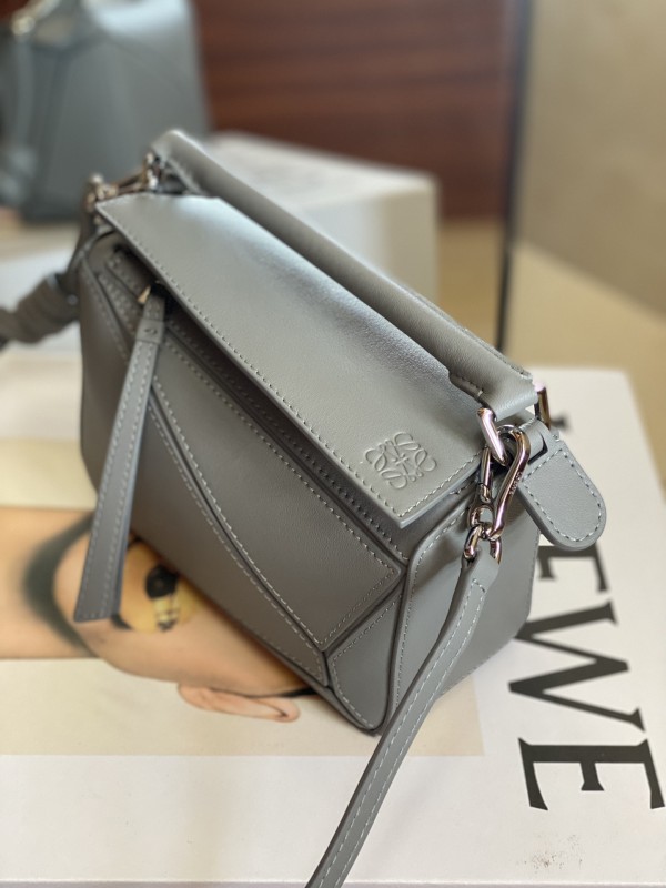 Loewe 121 5