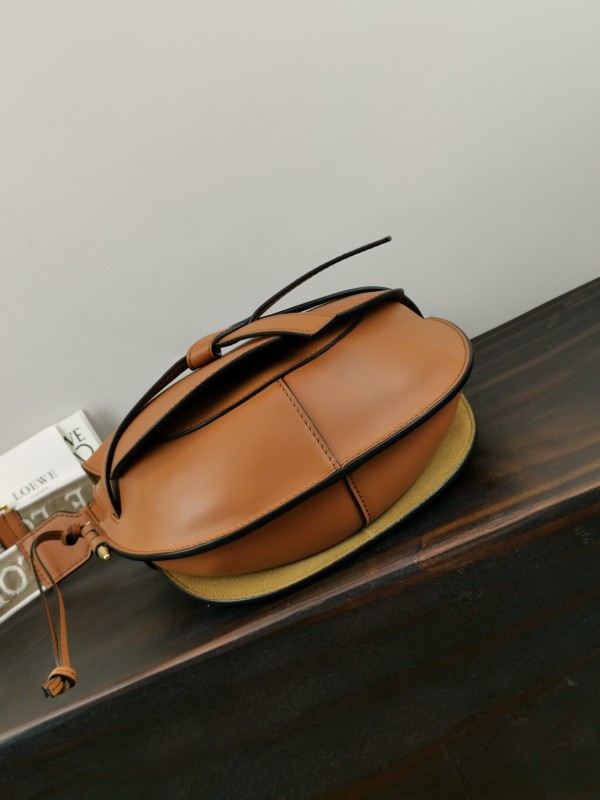 Loewe 139 5