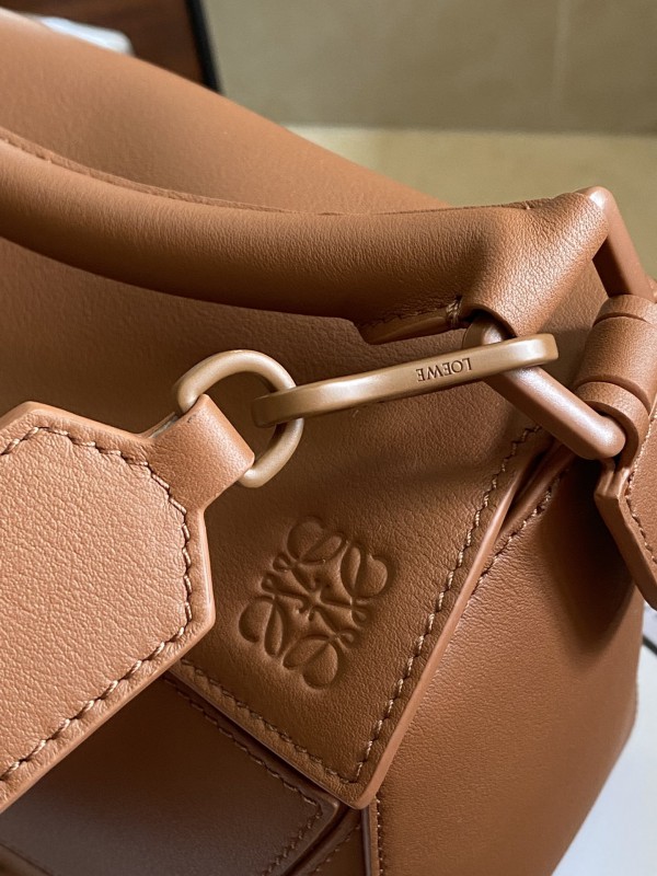 Loewe 148 5