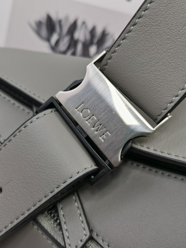 Loewe 158 5