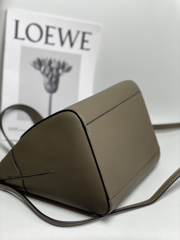 Loewe 180 5