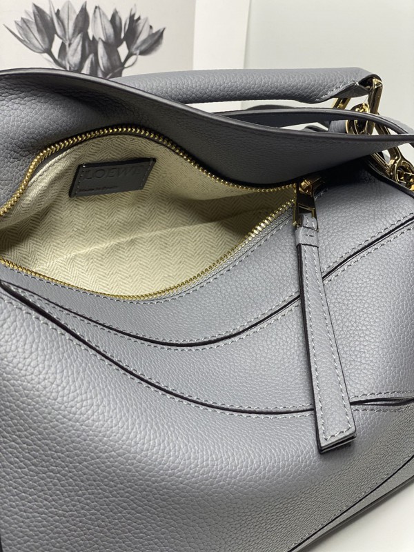 Loewe 187 5