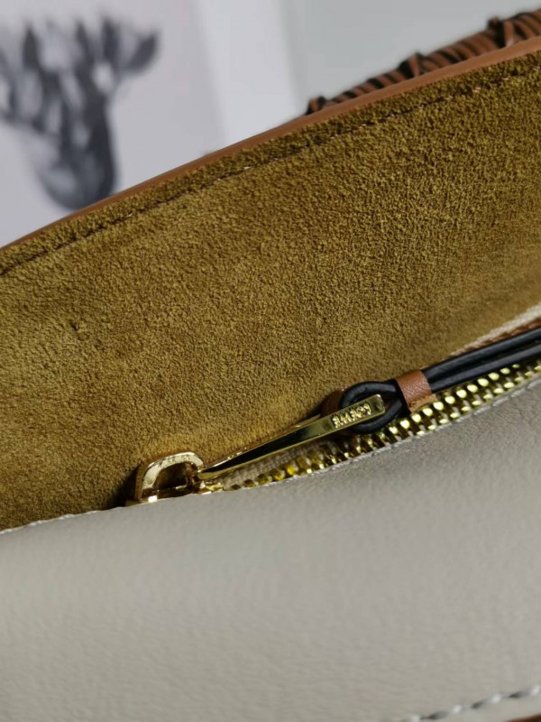 Loewe 205 5