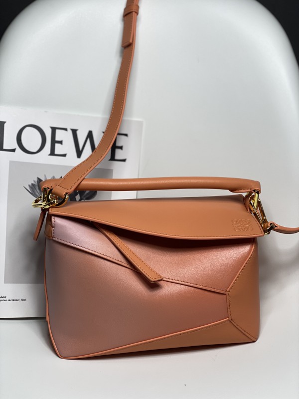 Loewe 216 5