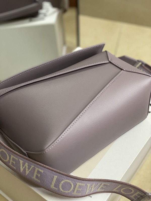 Loewe 239 5