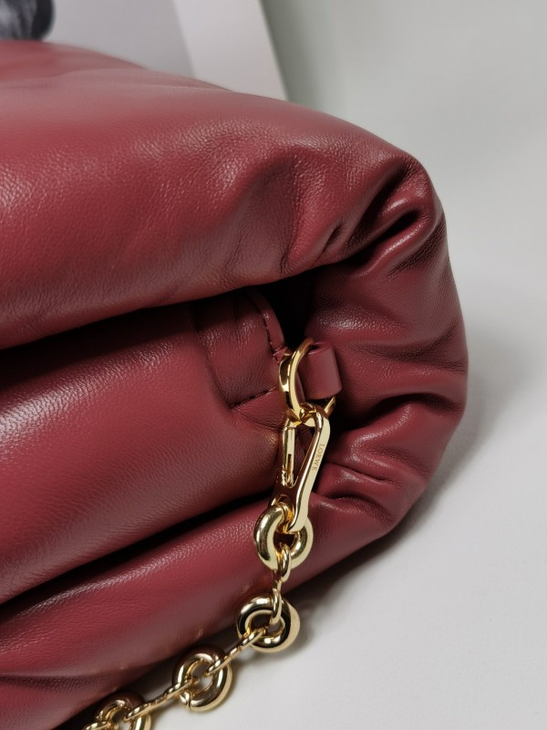 Loewe 253 5