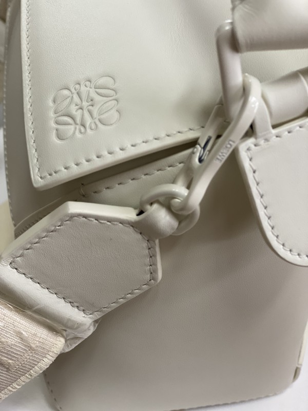 Loewe 270 5