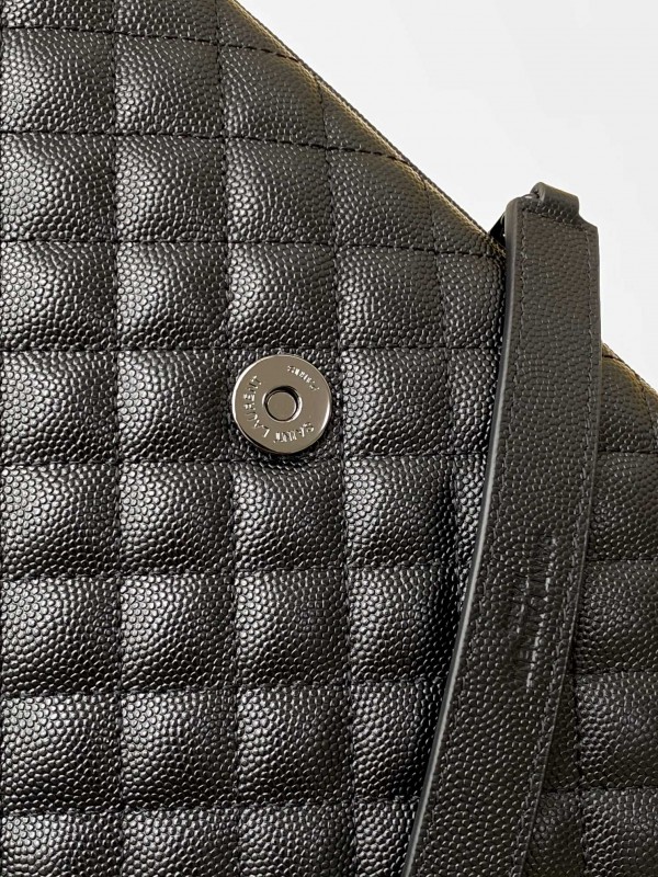 YSL 226 5