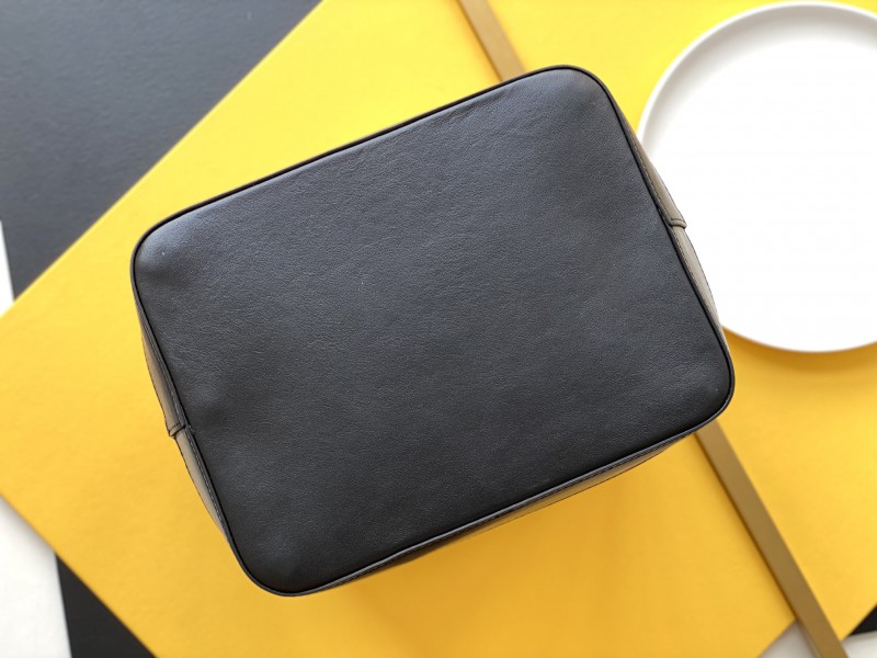 YSL 440 5