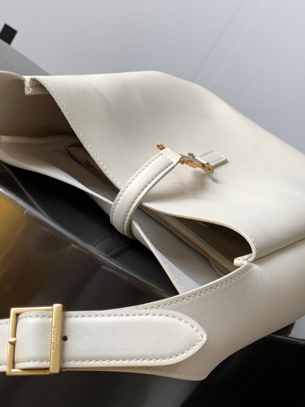YSL 467 5