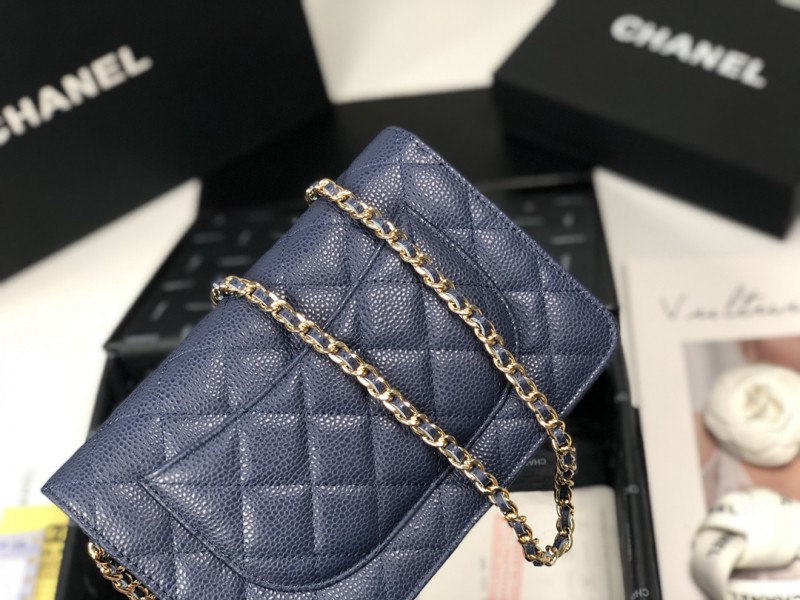 Chanel 011 5