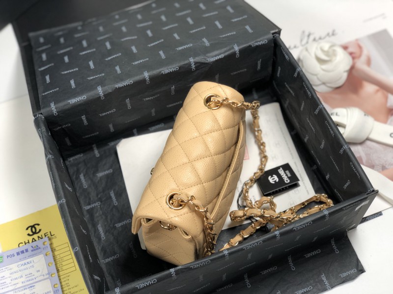 Chanel 040 5