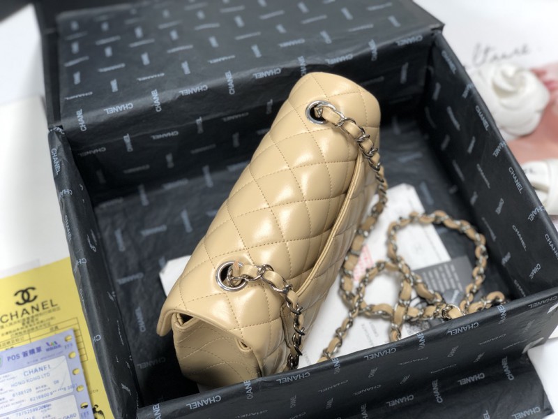 Chanel 049 5