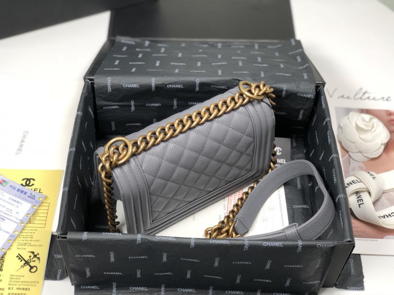 Chanel 068 5