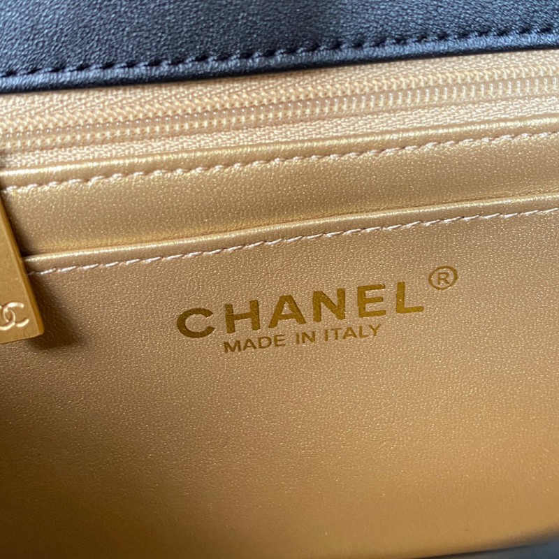 Chanel 202 5