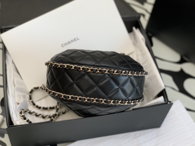 Chanel 243 5
