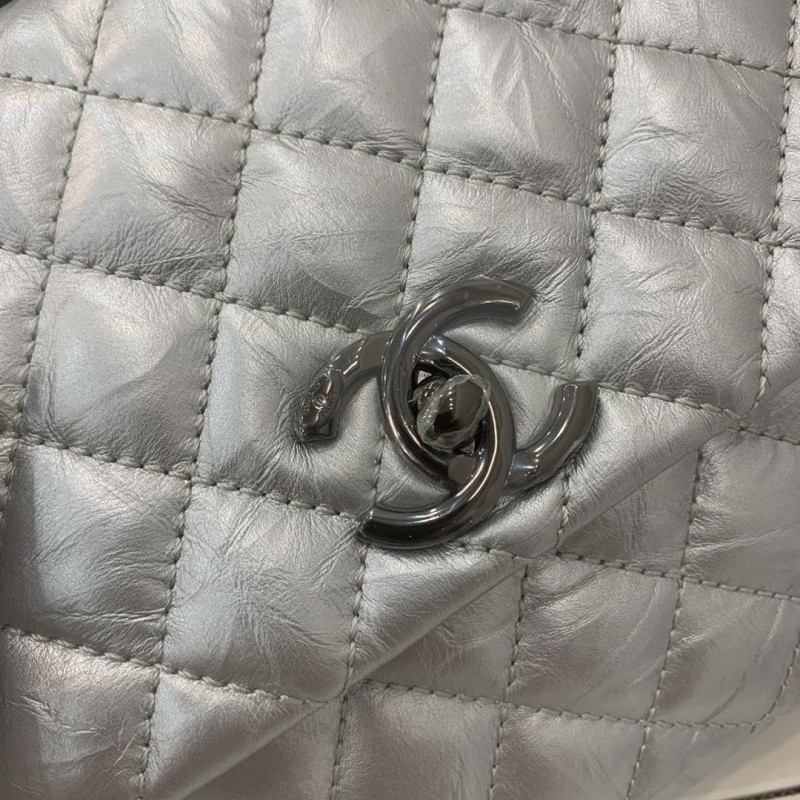 Chanel 260 5