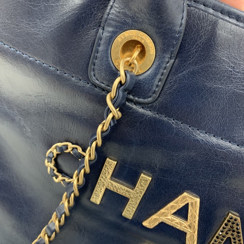 Chanel 561 5