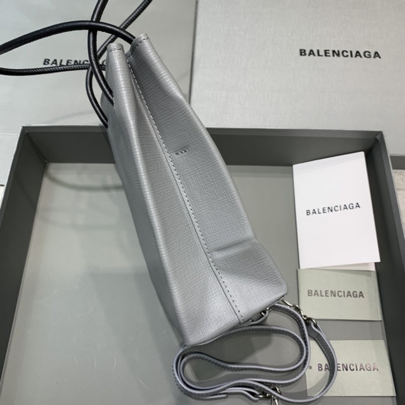 Balenciaga 090 6