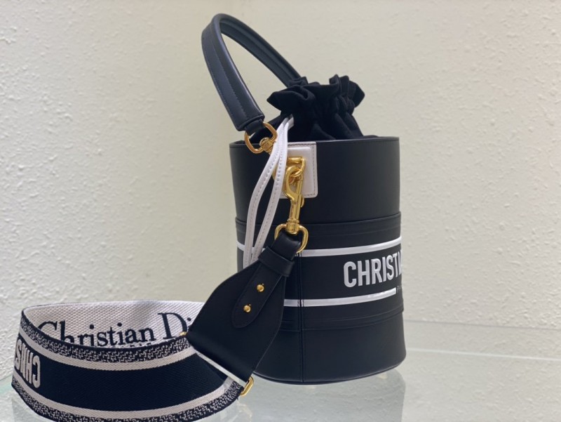 Dior 237 6