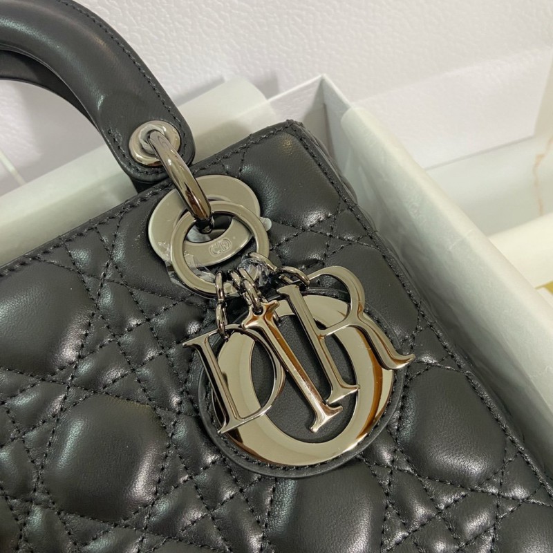 Dior 258 6