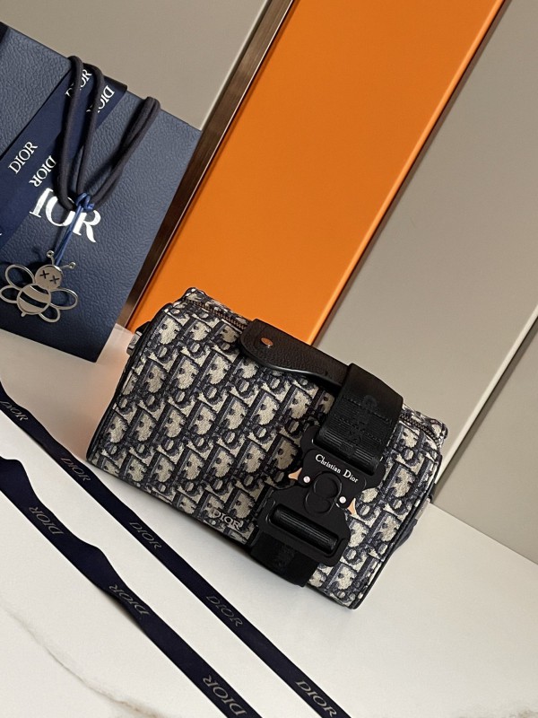 Dior 051 6