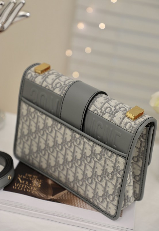 Dior 072 6