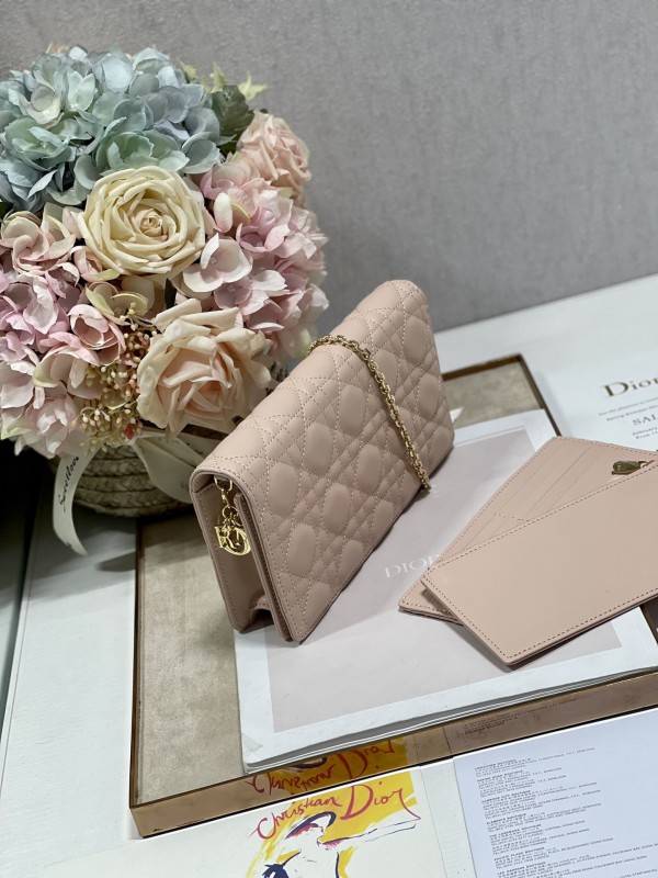 Dior 074 6
