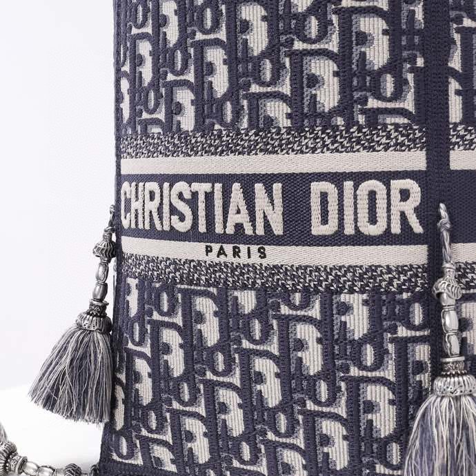 Dior 141 6