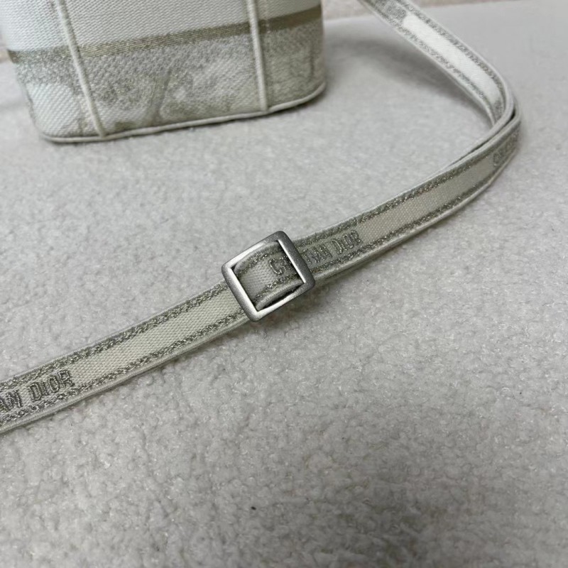 Dior 170 6