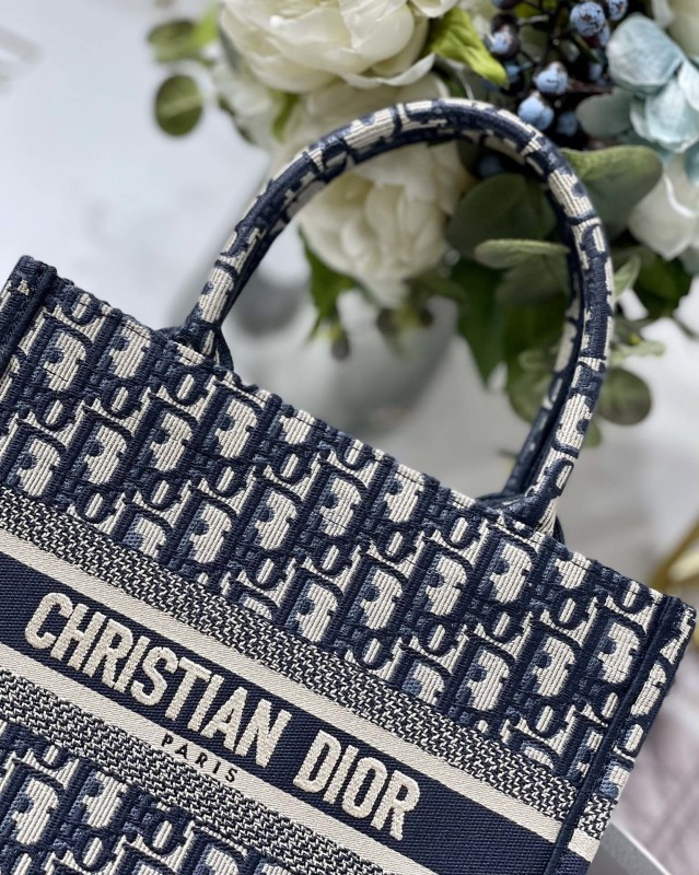 Dior 230 6