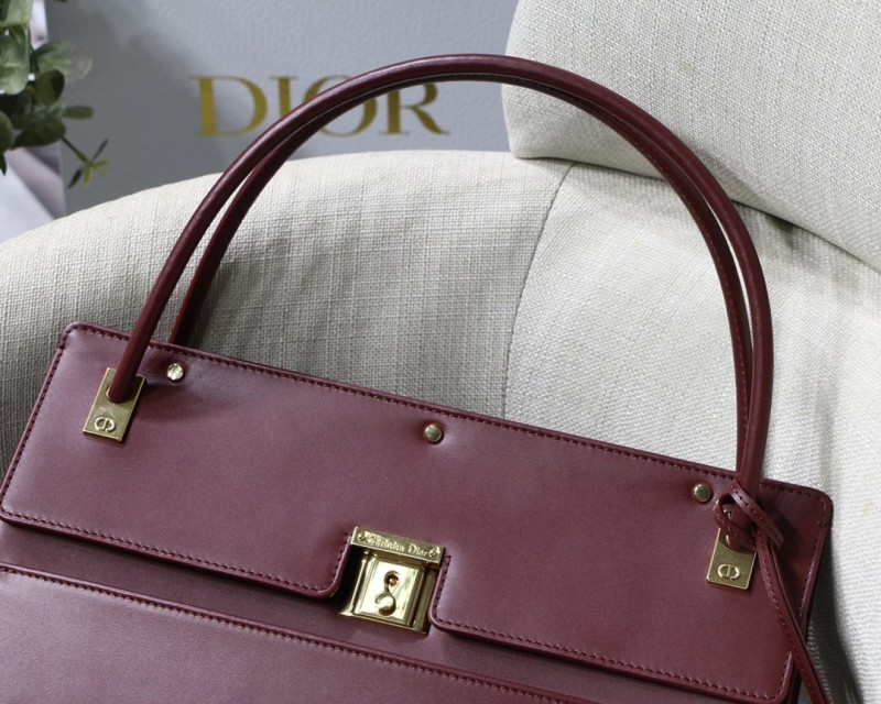 Dior 233 6