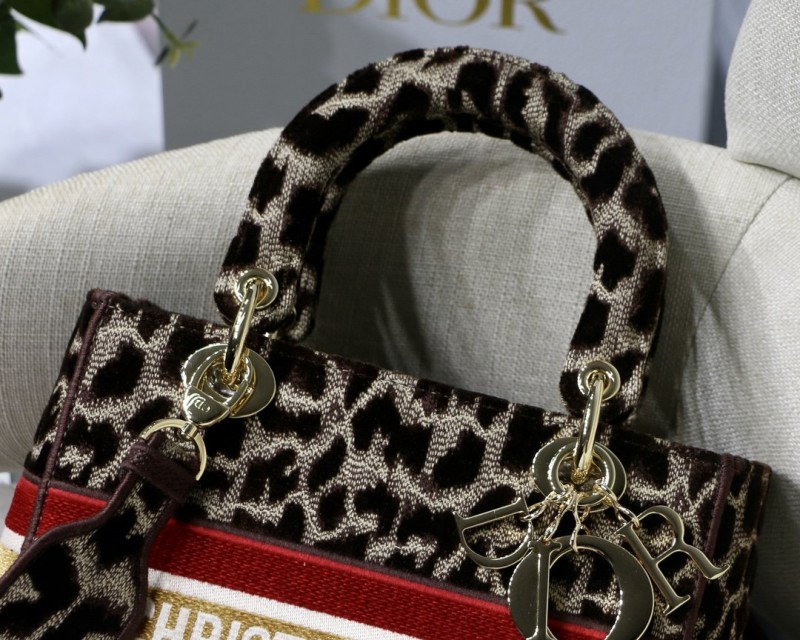 Dior 268 6