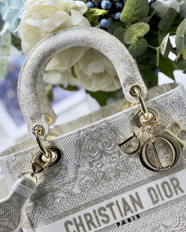 Dior 273 6