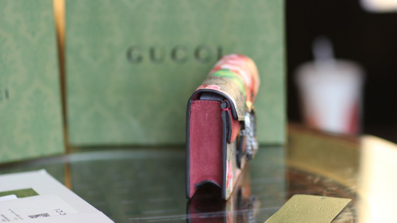 Gucci 056 6
