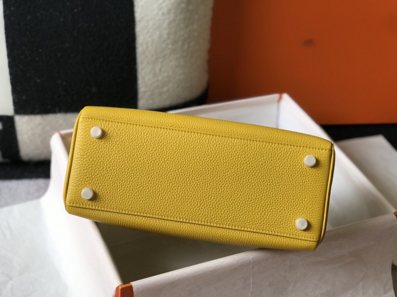 Hermes 010 6