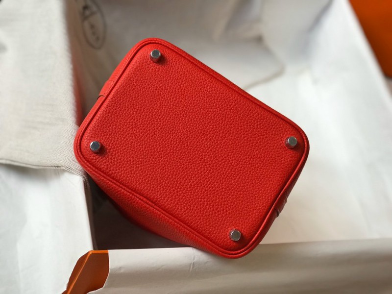 Hermes 025 6