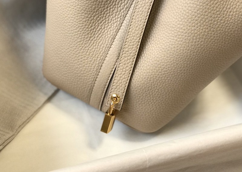 Hermes 026 6
