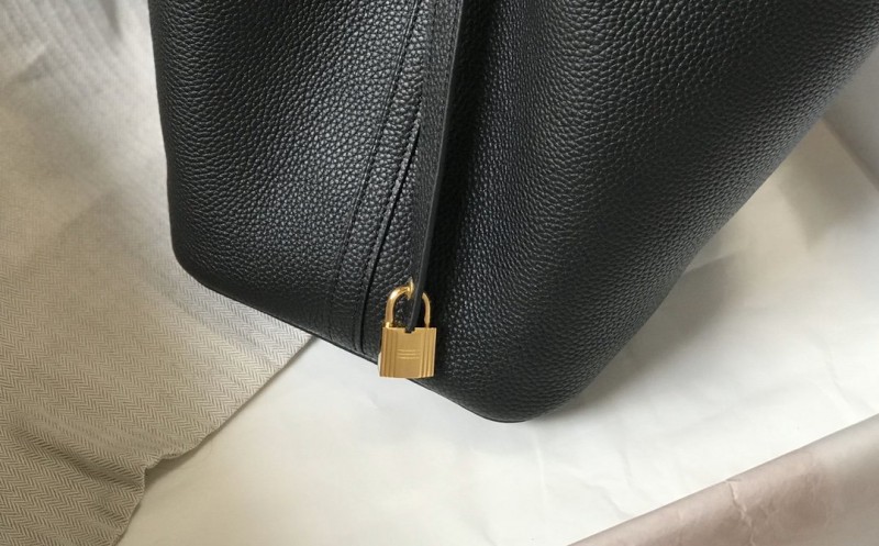 Hermes 040 6