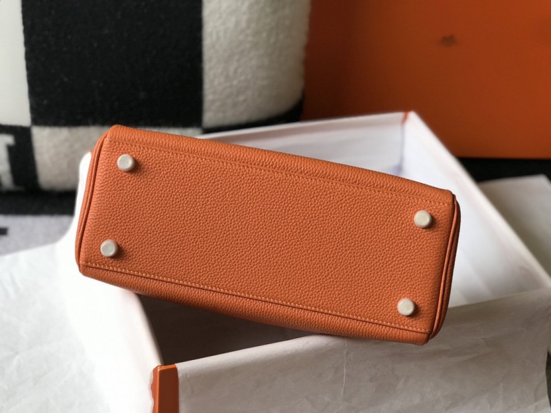 Hermes 055 6