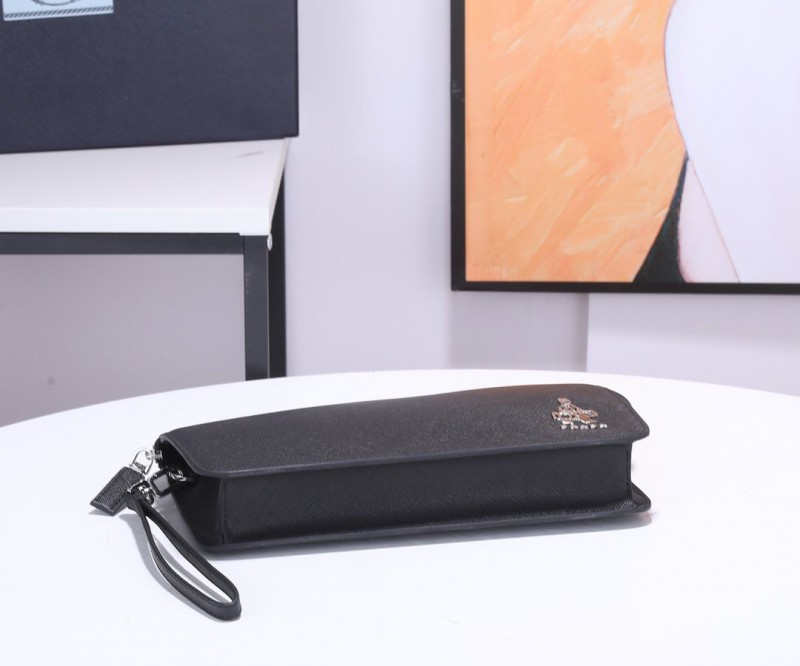 Prada 014 6