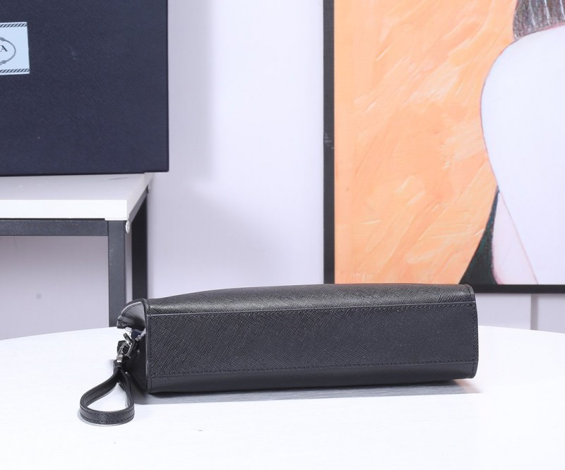Prada 027 6