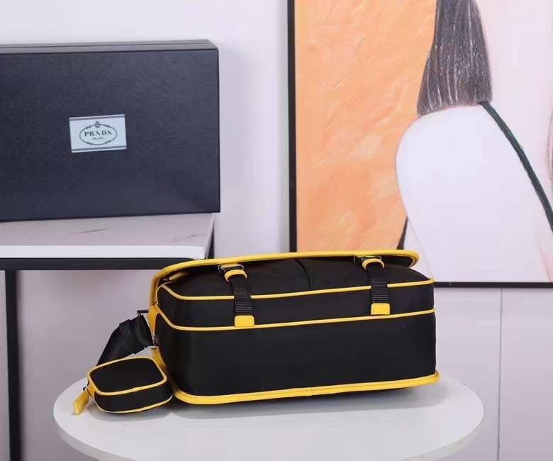 Prada 045 6