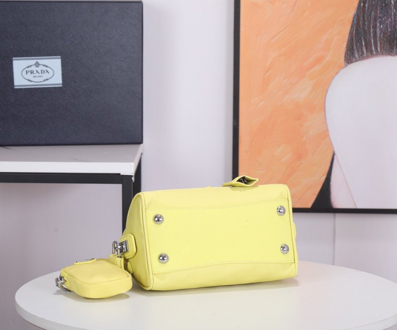 Prada 084 6