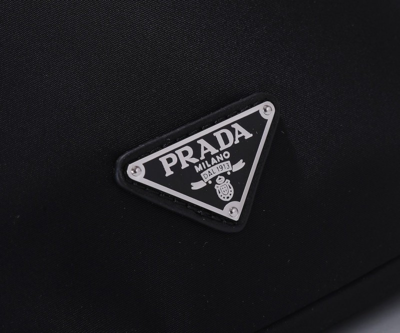 Prada 092 6