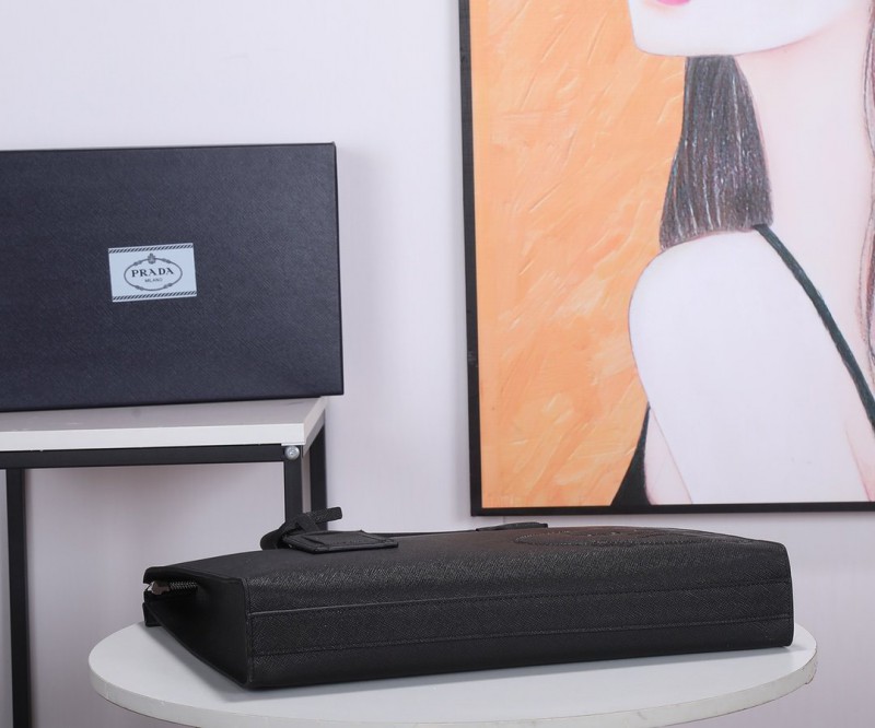 Prada 127 6