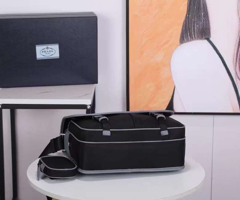 Prada 175 6