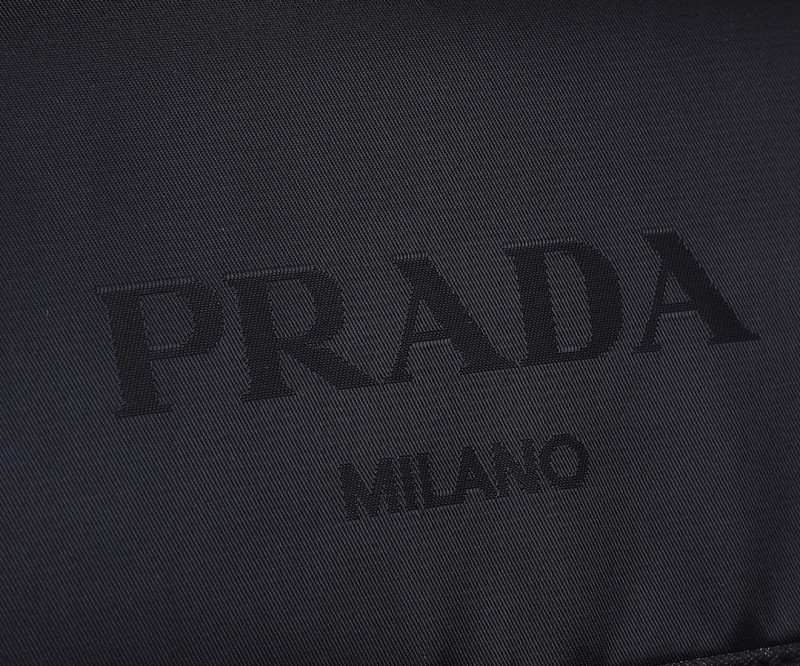 Prada 182 6